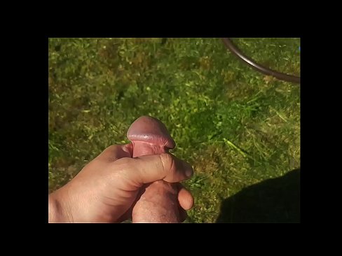 ❤️ Hottie beroa bere pussy arrosa izorratu egiten du eta udako lorategi batean squirt batekin esperma egiten du ❤❌ Izorra gurean eu.kassa-standupbar.ru ❌️❤